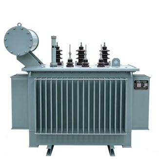 verlustarmer, ölgekühlter Transformator