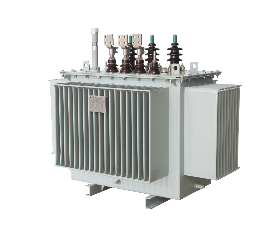 Efficient Three Phase Oil Immersed Transformer