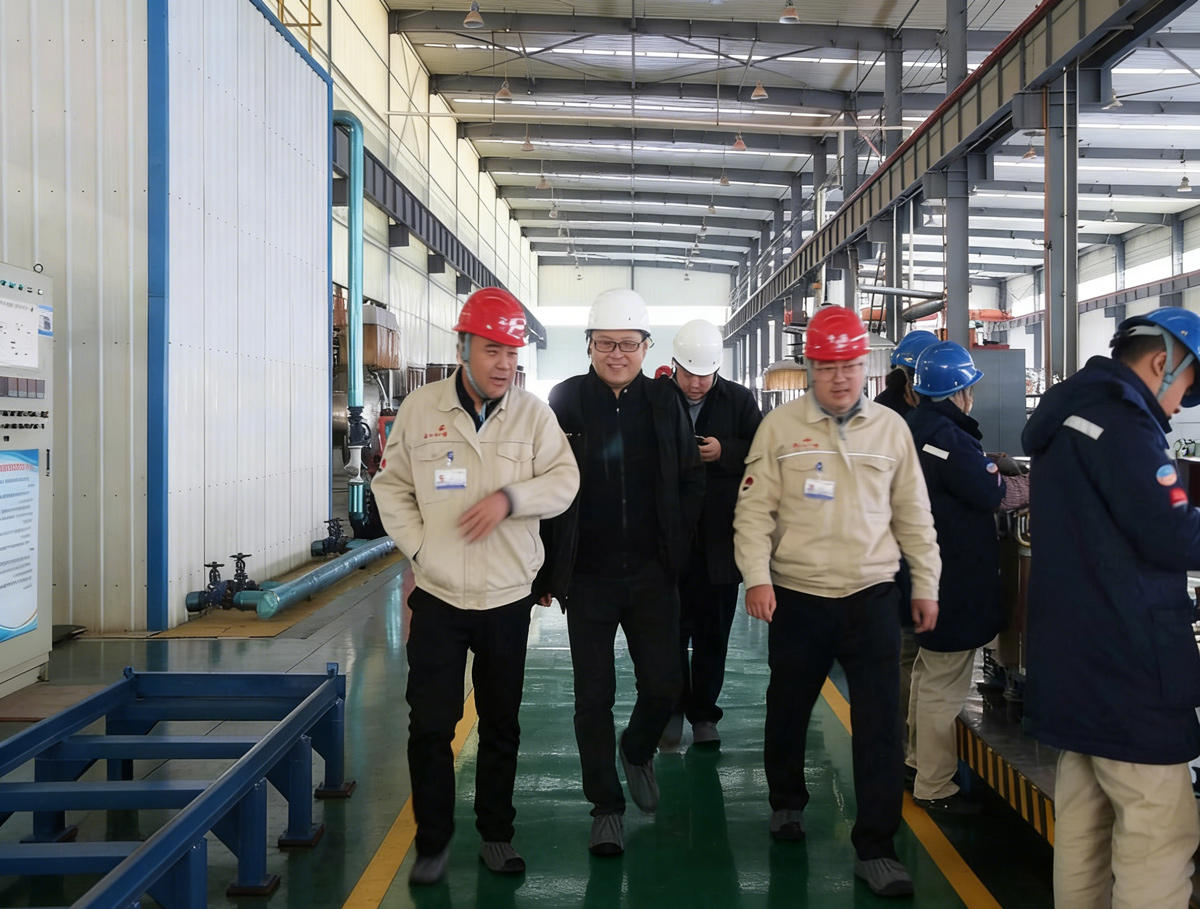 মিঃ মা এবং ঝোংজি ইউনাইটেডের প্রতিনিধি দল নতুন সহযোগিতার সুযোগ অন্বেষণ করতে আমাদের কোম্পানিতে যান